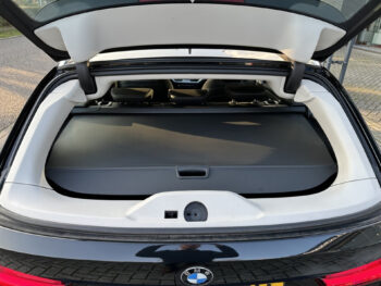 BMW 3 Serie Touring 320i High Executive Automaat | Navi | Virtual | Panorama