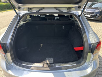 Mazda 6 Sportbreak 2.0 S.A.-G Luxury | HUD | ACC | 360 Camera | stoel stuur verwarm