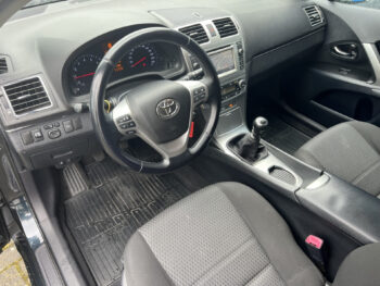 Toyota Avensis wagon 1.6 VVTi Business | Navi | Trekhaak | Achterijtrijcamera