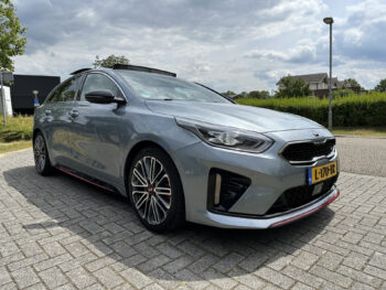 Kia ProCeed