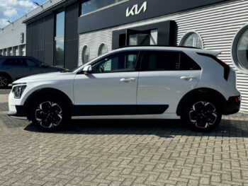 Kia Niro EV Edition advanced 64.8 kWh * SUBSIDIE 2000 EURO MOGELIJK*