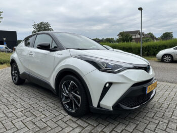 Toyota C-HR 2.0 Hybrid 184PK Bi-Tone | 1ste Eigenaar | Navi | Camera | ACC |