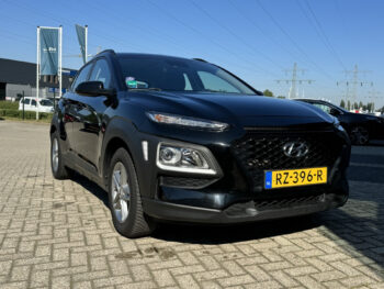 Hyundai KONA 1.0T Comfort TREKHAAK