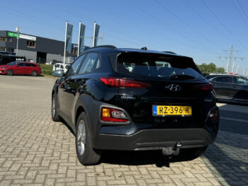 Hyundai KONA 1.0T Comfort TREKHAAK