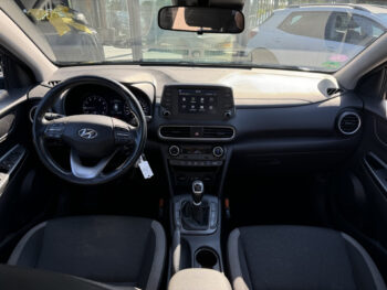 Hyundai KONA 1.0T Comfort TREKHAAK