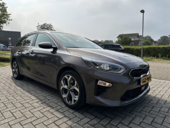 Kia Ceed Sportswagon 1.4 T-GDi 140PK ExecutiveLine Automaat | Navi | Camera | ACC | P