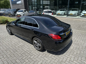 Mercedes-Benz C-Klasse 200 AMG Line 184PK | Navi | Elek. Trekhaak | LED | Dodehoek