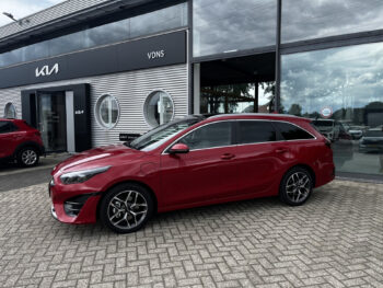 Kia Ceed Sportswagon 1.6 GDI PHEV ExecutiveLine ACTIEPRIJS !! NP € 42.000!!!