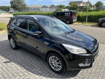 Ford Kuga 1.6 Titanium | Navi | Cruise | Trekhaak | elektr. achterklep