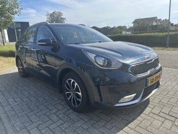 Kia Niro 1.6 GDi DynamiclLine | Navi | Trekhaak | Camera | ECC | LM velge